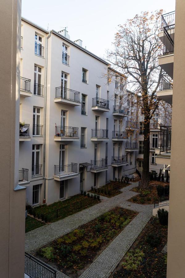 Lion Apartments - Premium Studio With Balcony Краків Екстер'єр фото