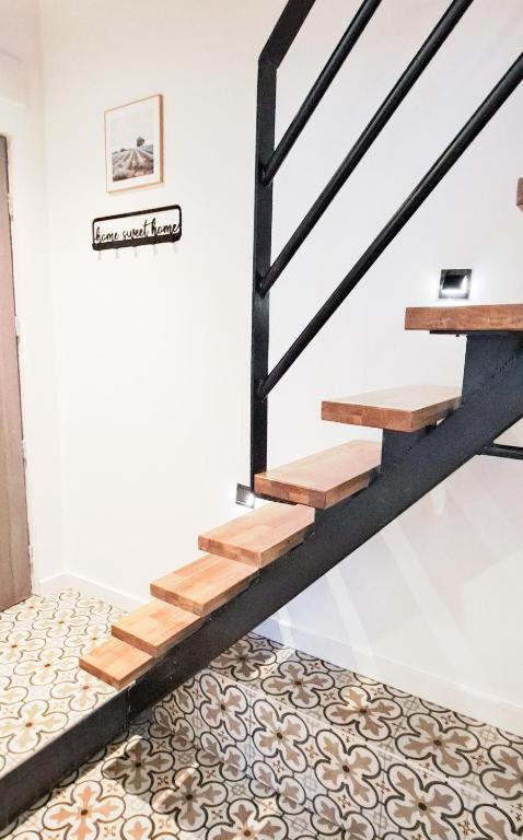 Lion Apartments - Premium Studio With Balcony Краків Екстер'єр фото