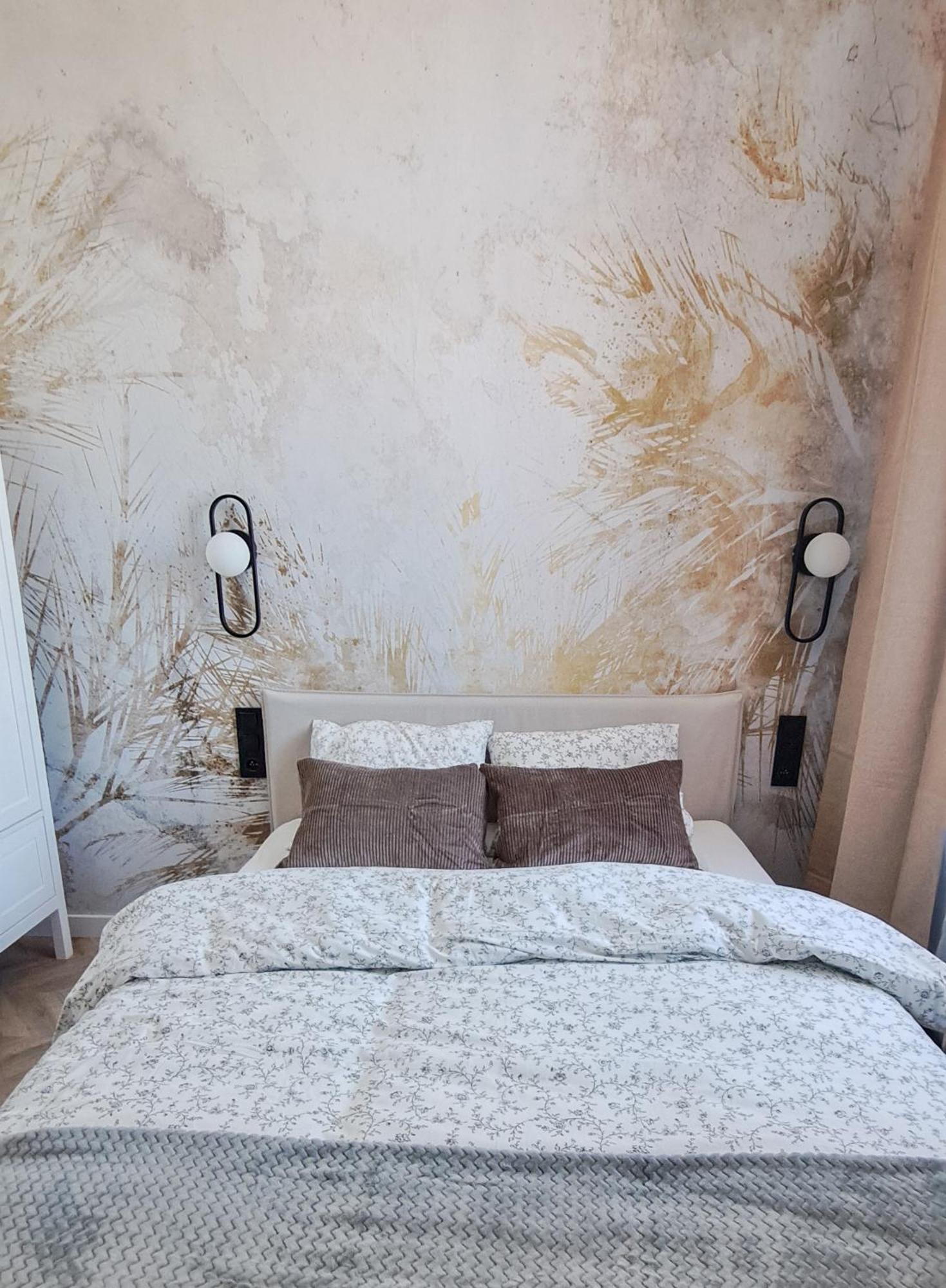 Lion Apartments - Premium Studio With Balcony Краків Екстер'єр фото